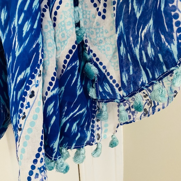 4 for $10 Stella & Dot Blue Scarf - Picture 2 of 2